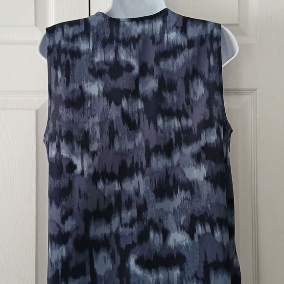 BCBGMaxAzria handkerchief high low sleeveless dress  Sz M  NWOT - Picture 7 of 8